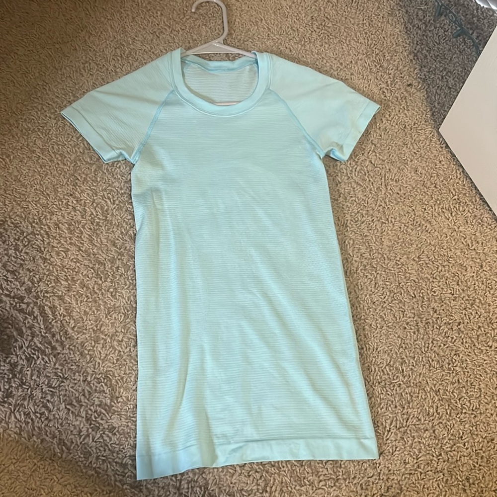 use 2 lululemon swiftly tech